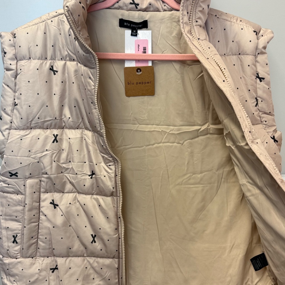 Lightweight Ribbon & Dot Puffer Vest in Beige – Women’s Large - Picture 7 of 8